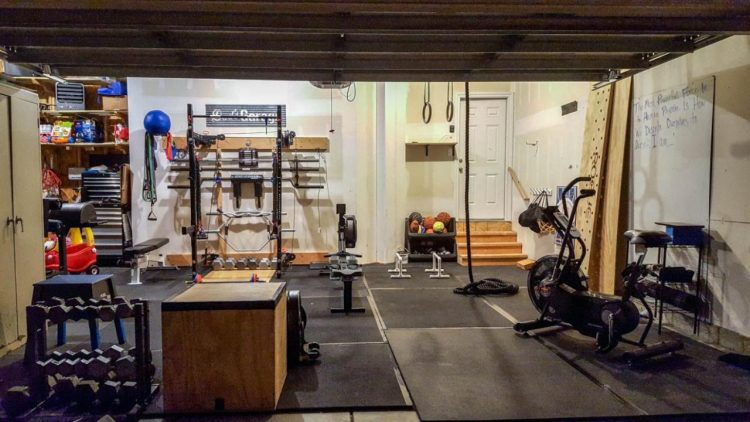 Creating a Functional Home Gym in Your Garage